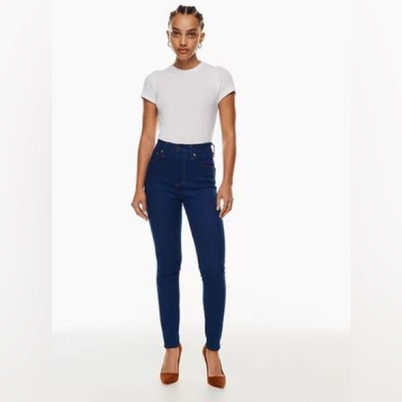 ARITZIA Denim Forum The Lola High Rise Skinny dark Wash NWOT - Picture 1 of 14